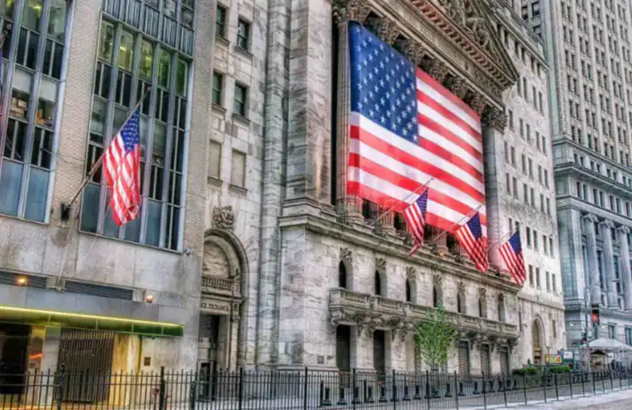 "The Black Tuesday" by the American Stockhouse: "The Devil's Stock and the Money Circle fall under the middle of the financial and empty press."